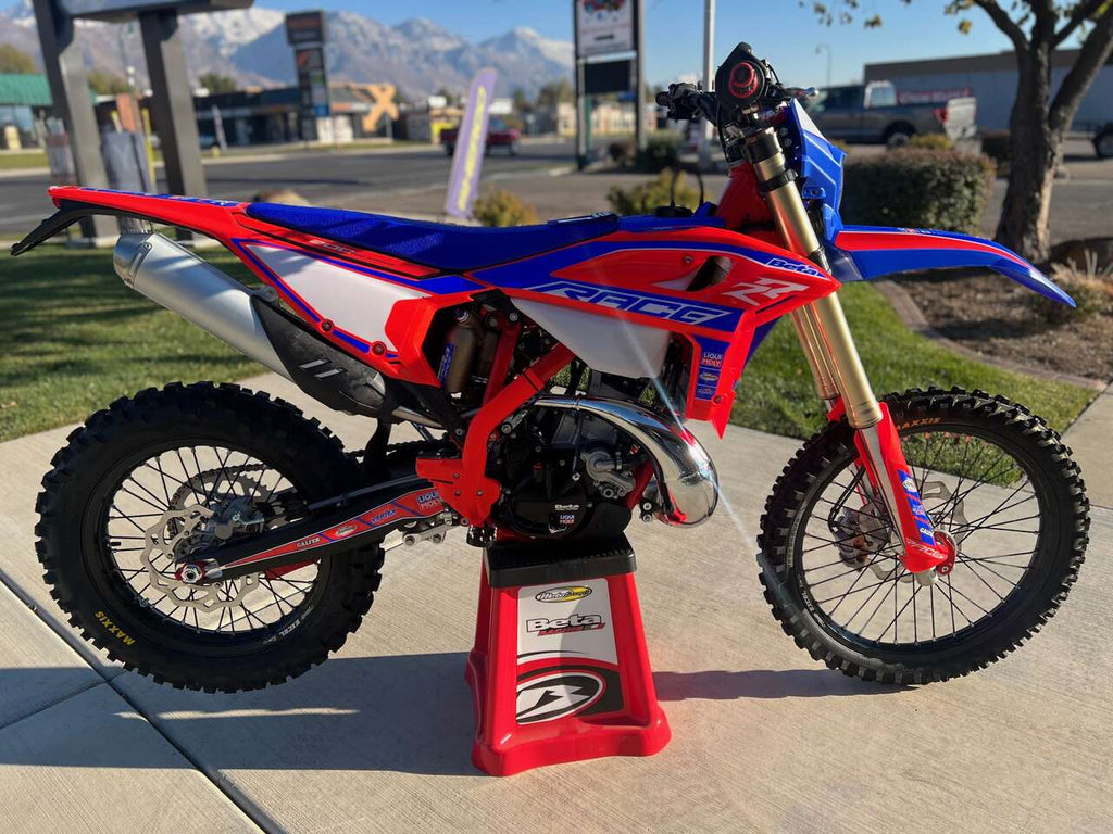 2025 Beta 200 RR Race