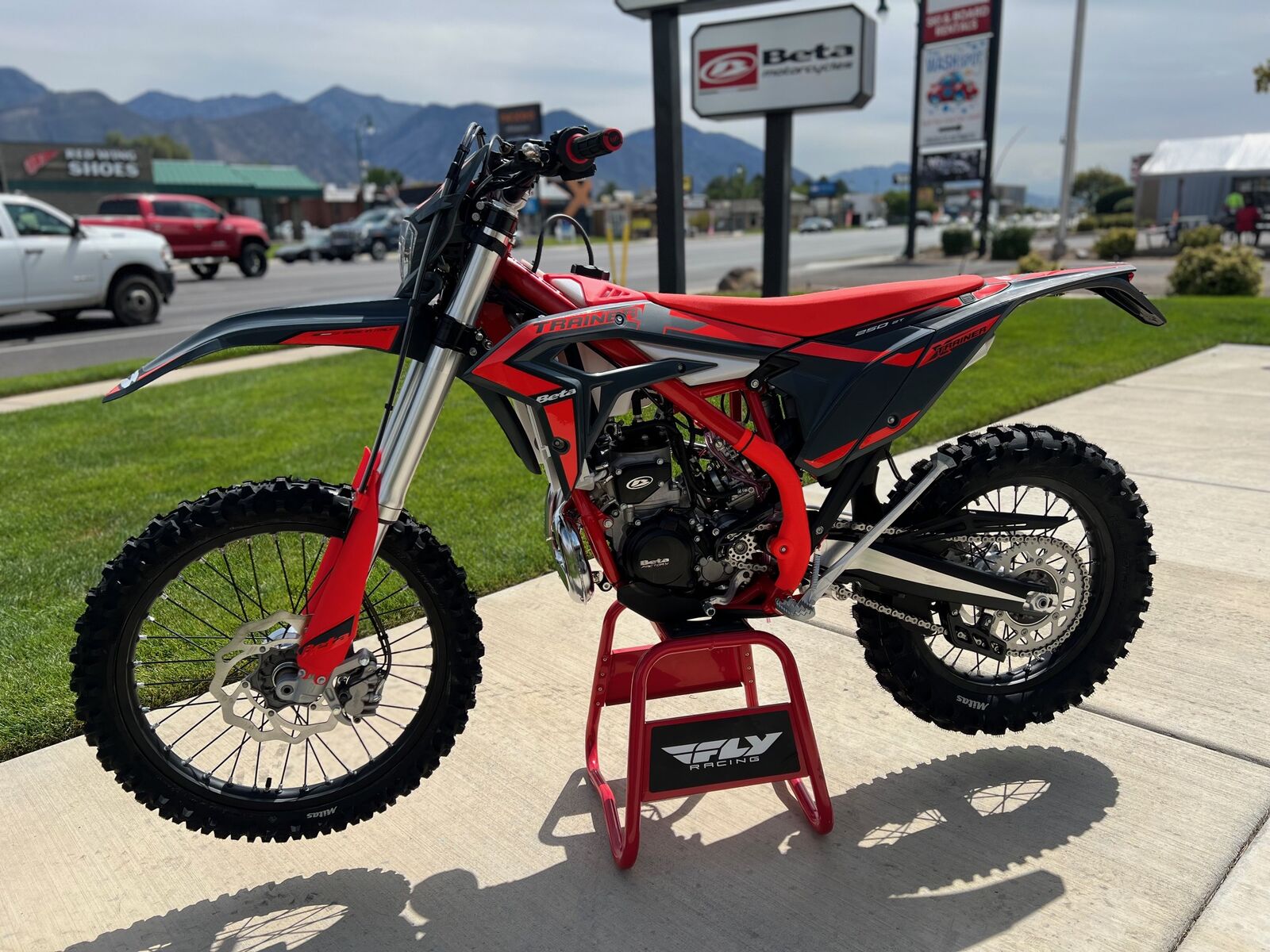 2025 Beta 300 X Trainer