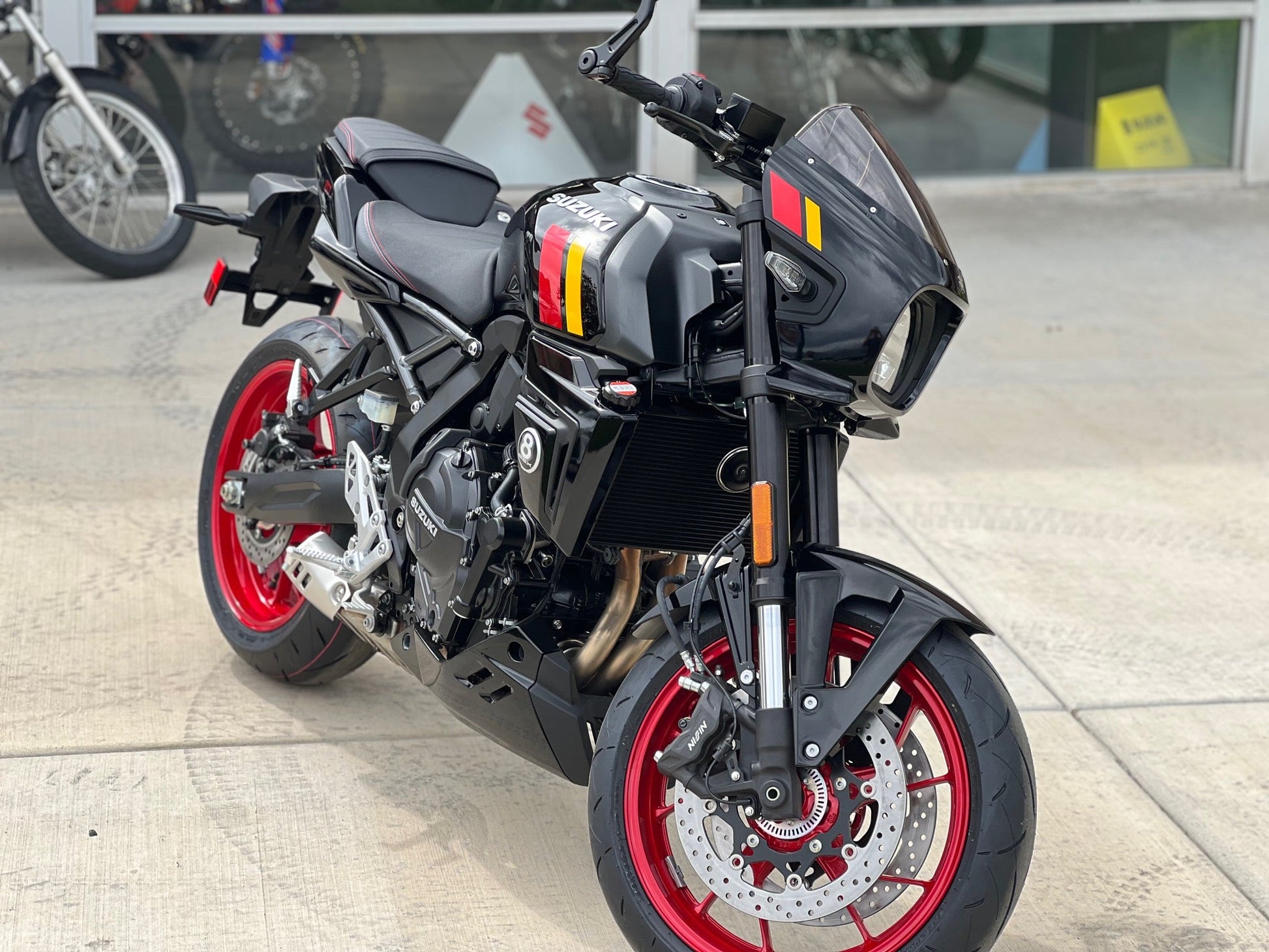 2026 SUZUKI GSX-8TT