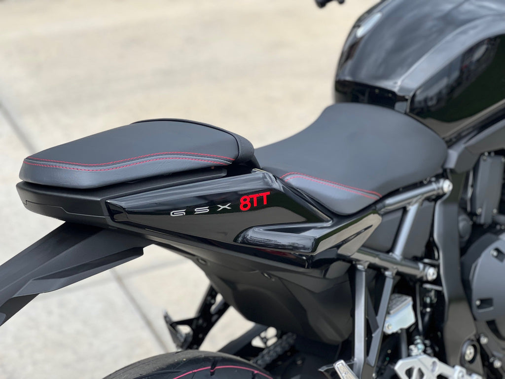 2026 SUZUKI GSX-8TT