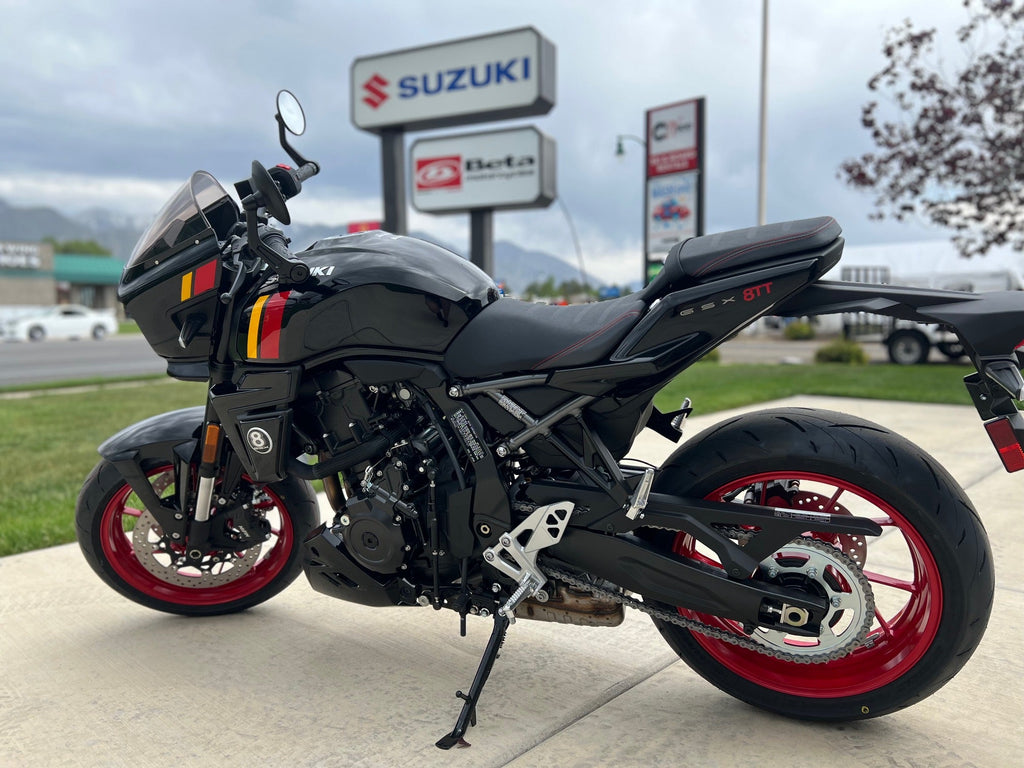 2026 SUZUKI GSX-8TT