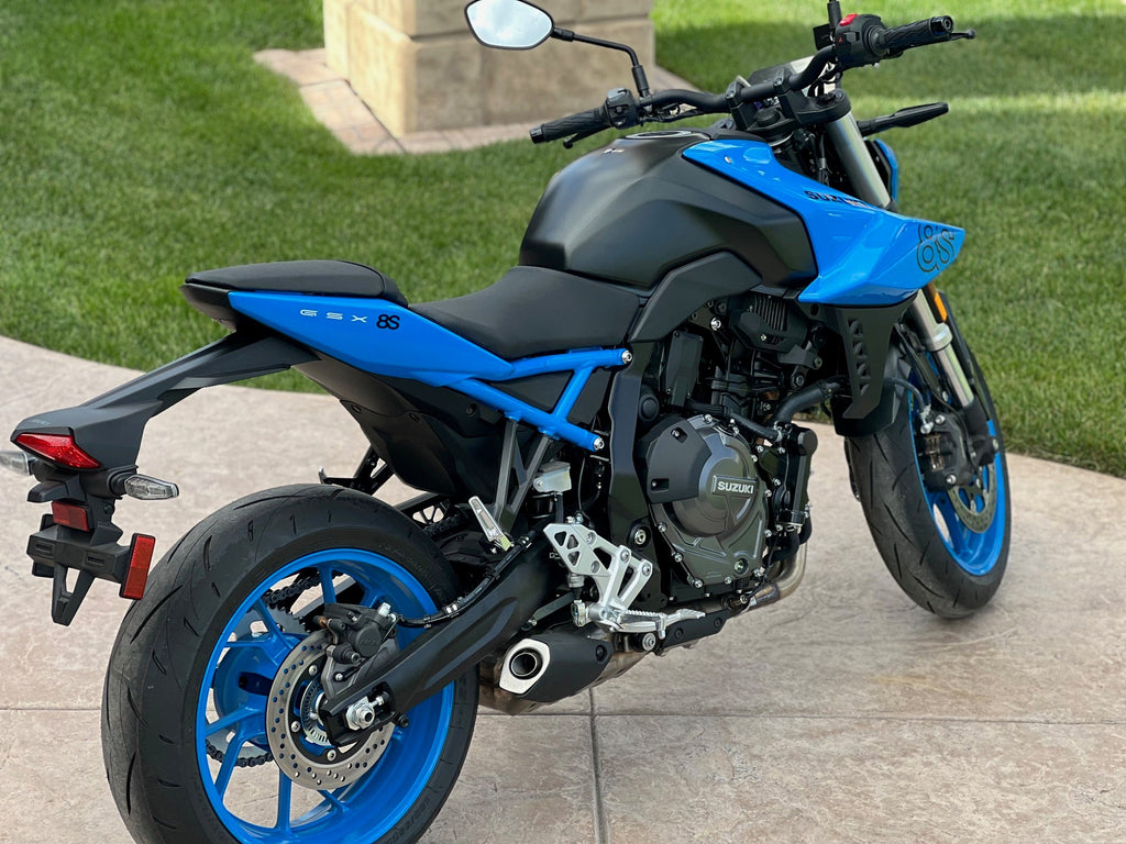 2023 SUZUKI GSX-8S