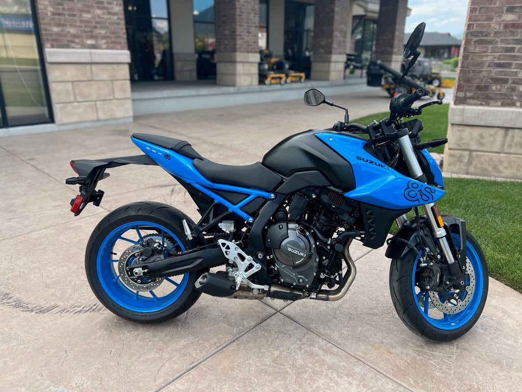 2023 SUZUKI GSX-8S