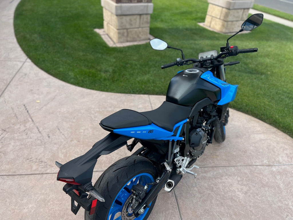 2023 SUZUKI GSX-8S