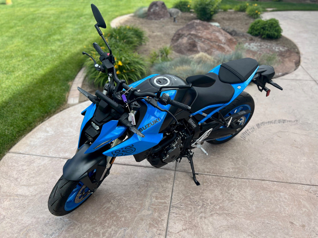 2023 SUZUKI GSX-8S