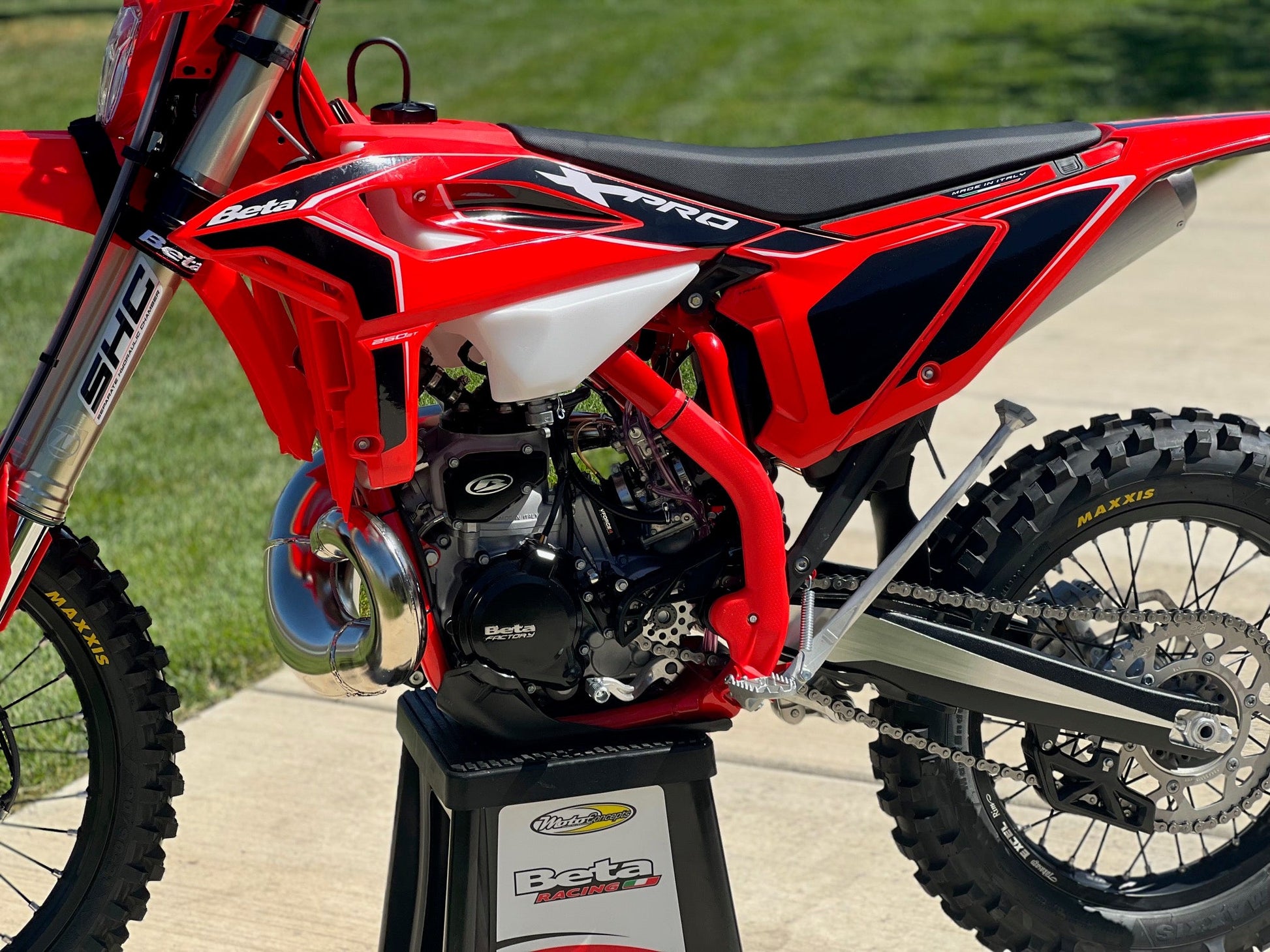 2027 BETA 250RR X-PRO
